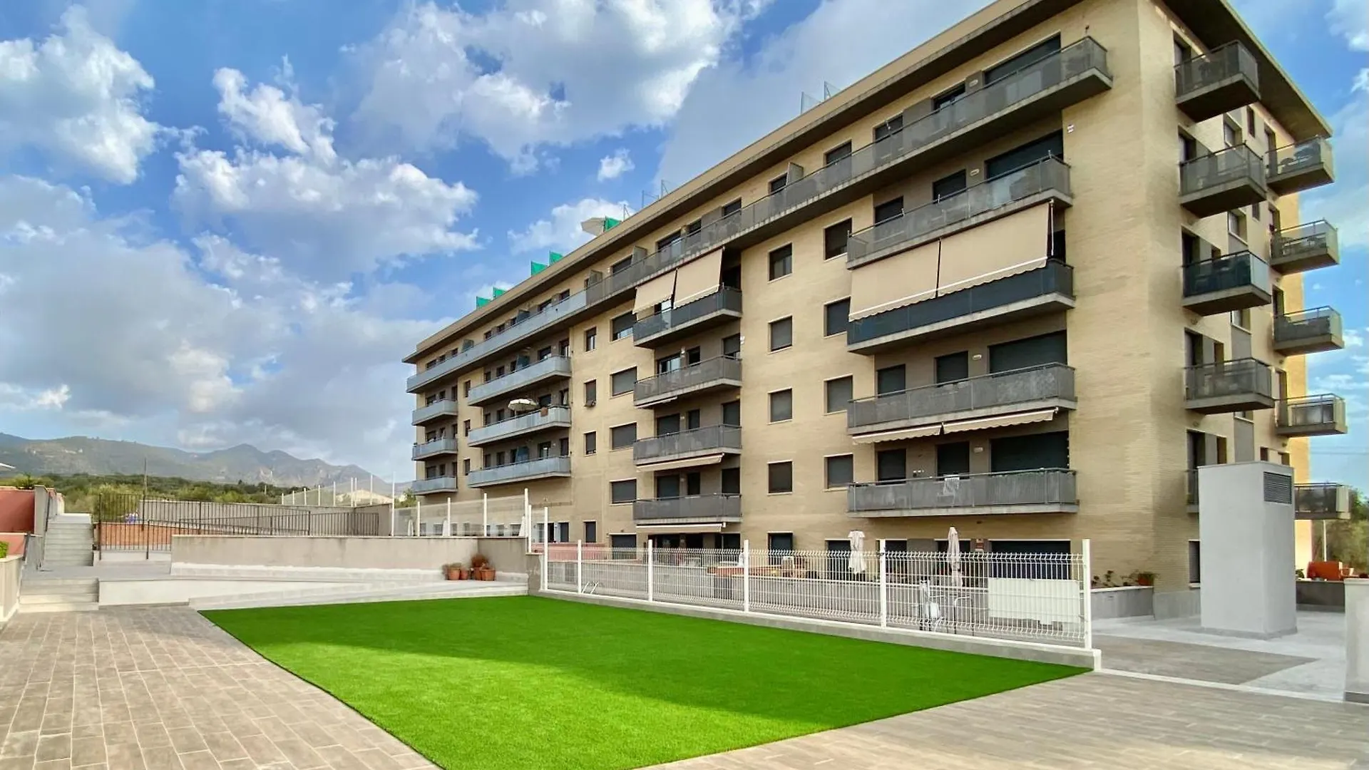 Apartamento Con Piscina Sant Carles De La Rapita Spain